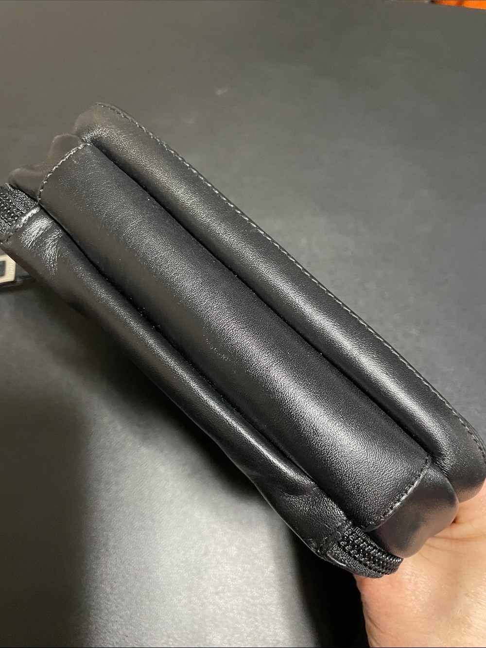 Derek Alexander Black Leather Crossbody Bag - Picture 8 of 8